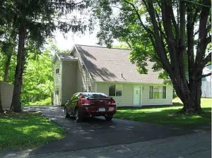 Image of PRISTINE CAPE COD ON THE CREEK! 4 Large Bedrooms - 8 Guests