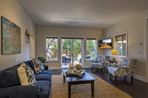 Image of 2 Br\/2 Ba - Olive Cottage - Downtown Los Olivos