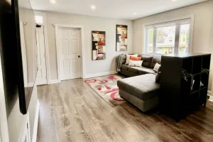 Image of Sweet Casa - Fully Equipped 4BR & Free Parking