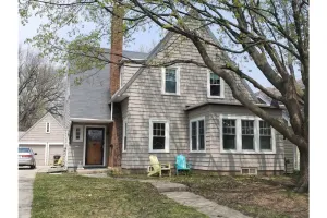 Image of Vintage cottage in Peabody Park neighborhood