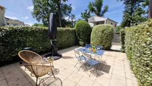 Image of Meschers sur Gironde - MAISONNETTE de VACANCES - terrasse - proche PLAGE