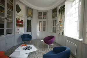Image of 10' from St Rémy and Avignon, charming apartment ***, 2 bedrooms for 4 people