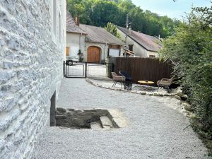 Image of Country house in the Jura | Chatillon