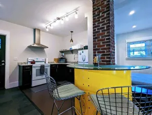 Image of Acadia Park Suites 1