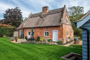 Image of Thatch Cottage - luxury Norfolk Hideaway
