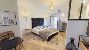 Image of Room with private access to Pool-Jacuzzi, Sauna, Billiards tables
