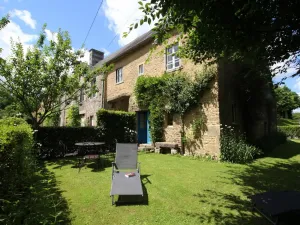 Image of Charming Countryside Home with Eco-Friendly Heating, Baby-Sitting, Stone Carving Workshops & More