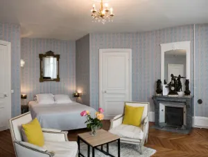 Image of Appart Privé dans le Château du Landin