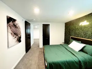 Image of 1 Bed 1 Bath Basement Apartment with Private Entrance