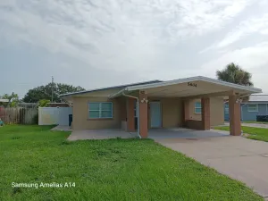 Image of Beach Style House w\/ large backyard, close to fishing, canoeing, and beaches