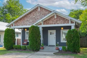 Image of April Discount! Close to Downtown