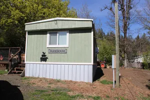 Image of The Farmhouse on the North Umpqua River