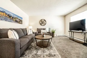 Image of ⁂GETAWAY SUITE! Condo - Sleeps Five - 2 BR\/1BA⁂