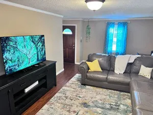 Image of *Spacious Family Home - Downtown Gadsden!*