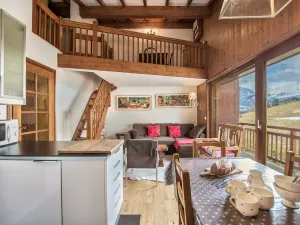 Image of Appartement 2 pièces mezzanine avec balcon, parking et télécabine à proximité à Megève - FR-1-453-51