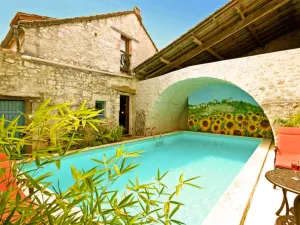 Image of Luxury house with sublime views and pool