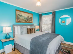 Image of Luxury 3-Bedroom Home In Heart Of Portland Near Everything