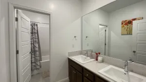 Image of Charming Sequoia Vista - Beautiful brand new house  , just  25 min to Sequoia NP