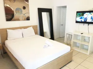 Image of ✨Trendy Wynwood, Amazing Flat ( Full Kitchen)