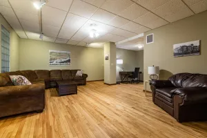 Image of Historic Downtown Top Floor 2BR Apartment