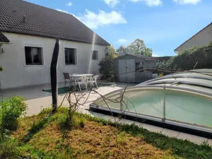 Image of Villa spacieuse à Briare avec piscine privée et activités