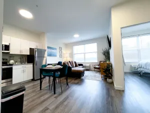 Image of The Oasis on Main| 1 BR\/1BA★Pet-Friendly