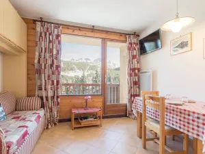 Image of Charming Studio in Montgenèvre, Sleeps 3, South-Facing Balcony with Mountain View
