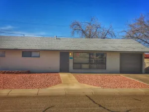 Image of 4 bdrm\/ 2 bath house close to lake Powell, antelope canyon and horseshoe bend