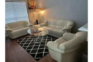 Image of Lovely 1-bedroom townhomes 🏡 with nice accessories