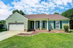 Image of University City Villa - Near UNCC,& PNC, Large Yard, Patio, Pet Friendly, -15% 3+ Nights till 4\/30!
