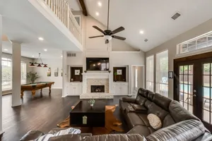 Image of Texan House Near Lake 4 Bed 3 Bath Hot Tub*