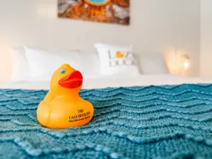 Image of Lazy Duck Inn #27 King Suite
