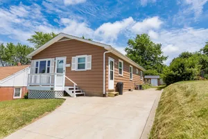 Image of 3 bedroom ERIE-sistable home!