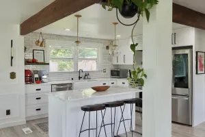 Image of Seattle Lighthaus: 4BR Retreat, Entire Property with Luxurious Amenities! ✨