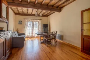 Image of Independent apartment for 4 to 5 people, town center and very quiet.