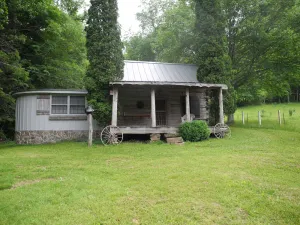 Image of 120 Yr Old Cabin, great couple\/family get away