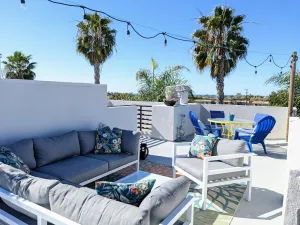 Image of San Clemente Beach House -Military\/911\/RN Discount