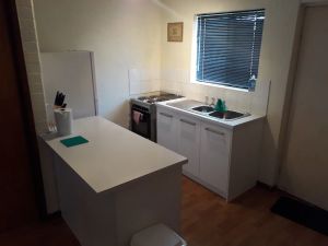 Image of Affordable apartment close to the city, cafes & shopping