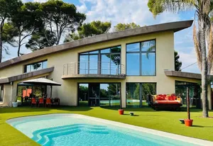 Image of 06AL - Architect-designed villa with pool and sea view