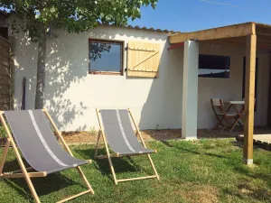 Image of Little house with garden not overlooked