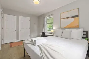 Image of Bright and Breezy Gahanna Ranch 10min to INTEL
