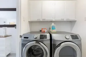 Image of Luxury Home, Great Location! No Cleaning Fee!