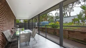 Image of Tangerine - Pet Friendly - 3 Mins Walk to Beach