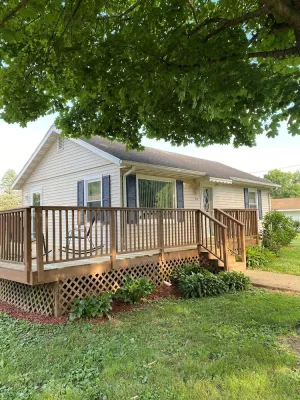 Image of Rejoice Inn- Private Home- All Yours!!! In a quiet town on a large lot! New Bath