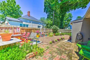 Image of Dtwn Elizabethtown Home w\/ Fire Pit & Gas Grill!