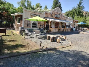 Image of Delightful Barn-Tavern Close to GIANT SEQUOIAS