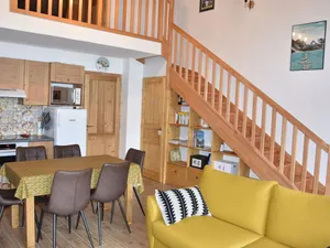 Image of Modern Duplex Apartment Near Lift and Aquatic Center in Pralognan-la-Vanoise