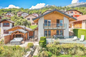 Image of 4BDR Alpine Chalet with Game room and Sunny terrace