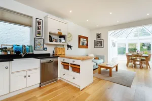 Image of Veeve - Kew Grass House