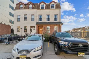 Image of Stylish Jersey City Escape Near Nyc 1 Bedroom Condo
